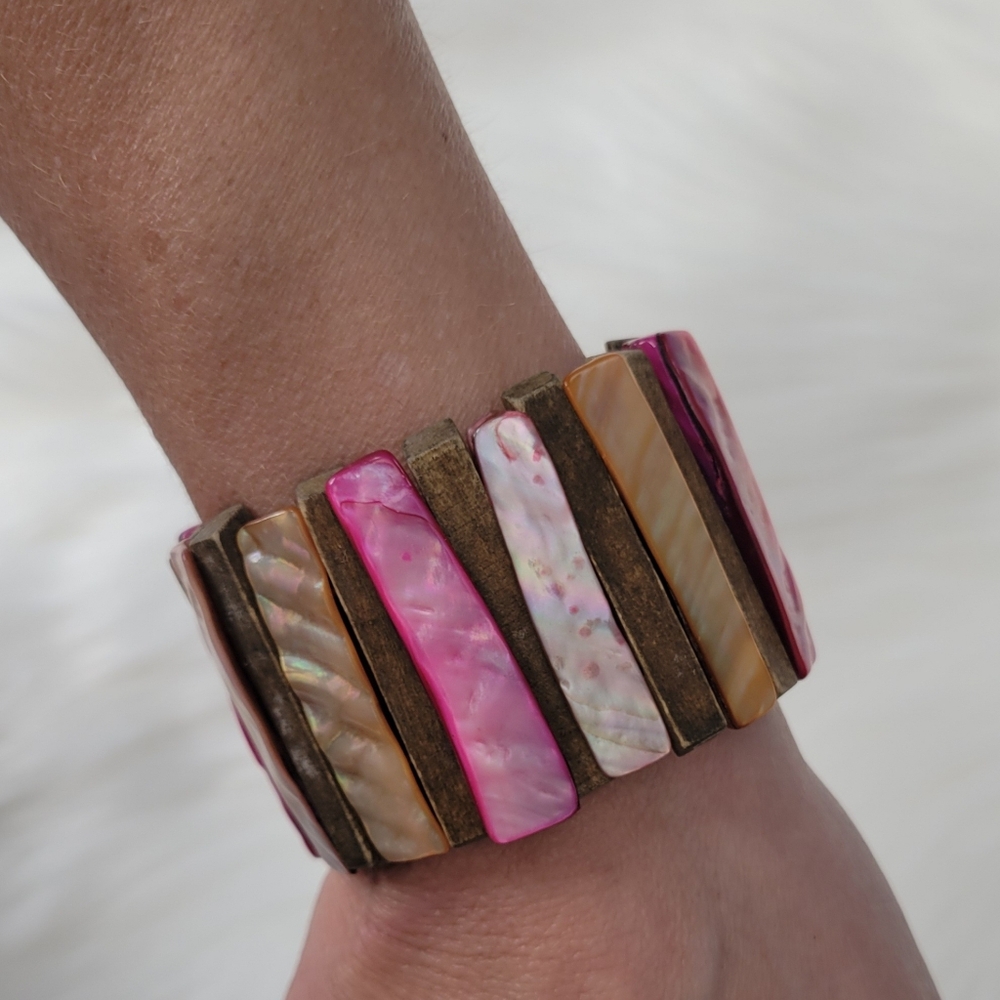 Pearl & Wood Stretchy Bracelet